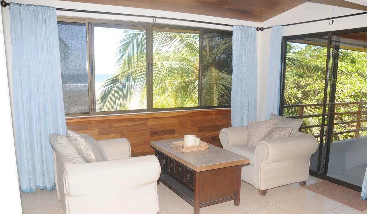 Rare Titled Beachfront Property with House - Gallery image 16