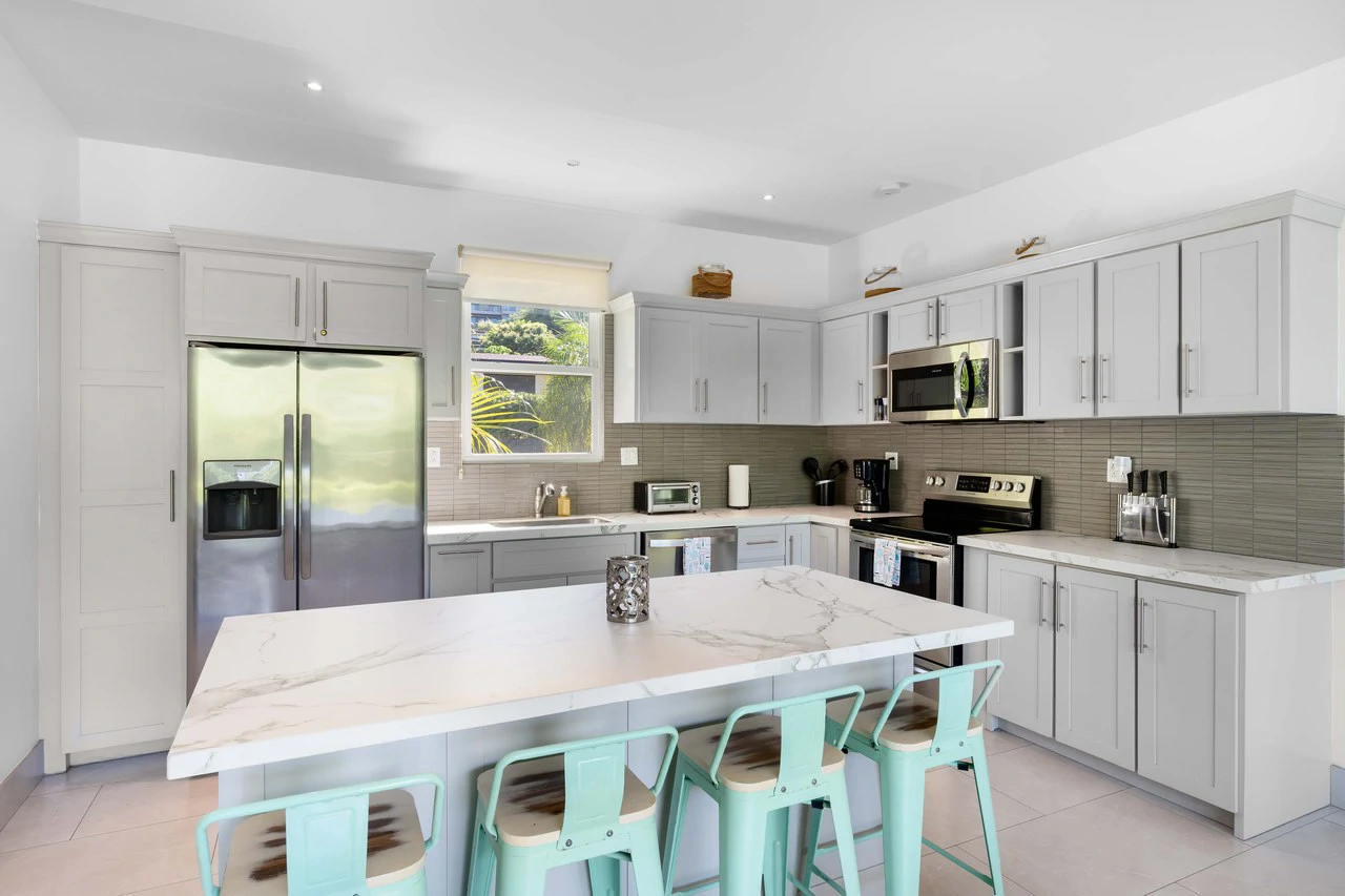The Haven: Spacious Home + Private Casita in Gated Mar Vista Community - Gallery image 8