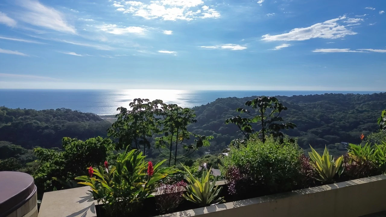 The Best Ocean View Home in Dominical |3 br, 3 ba, 2.2 Acres - Gallery image 8