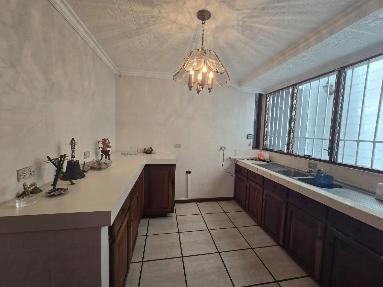 BEAUTIFUL HOUSE FOR SALE IN RESIDENTIAL MONTENEGRO, ALAJUELA - Gallery image 5