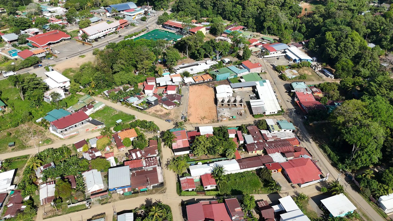 Near the Coast Home Construction Site For Sale in Uvita - Gallery image 6