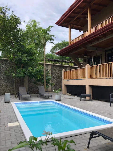 0.1 ACRES – 6 Bedroom Home with Pool In Main Street Dominical, PRIVILEGED LOCATION, WALK TO THE BEACH!!!: Near the Coast House For Sale in Dominical - Gallery image 5