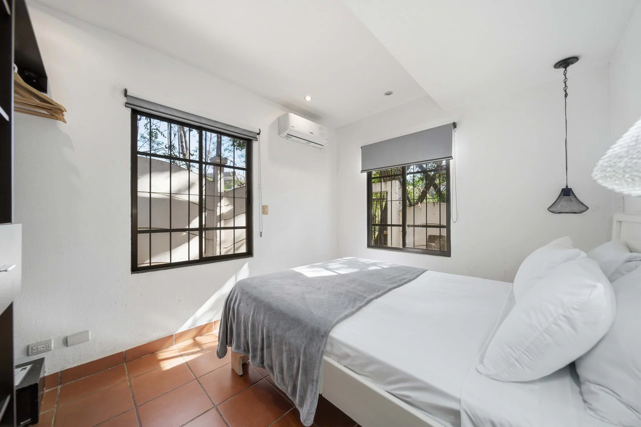 Hotel Gardenia: Turnkey Boutique Hotel in the Heart of Tamarindo - Proven Income Meets Tropical Lifestyle - Gallery image 19