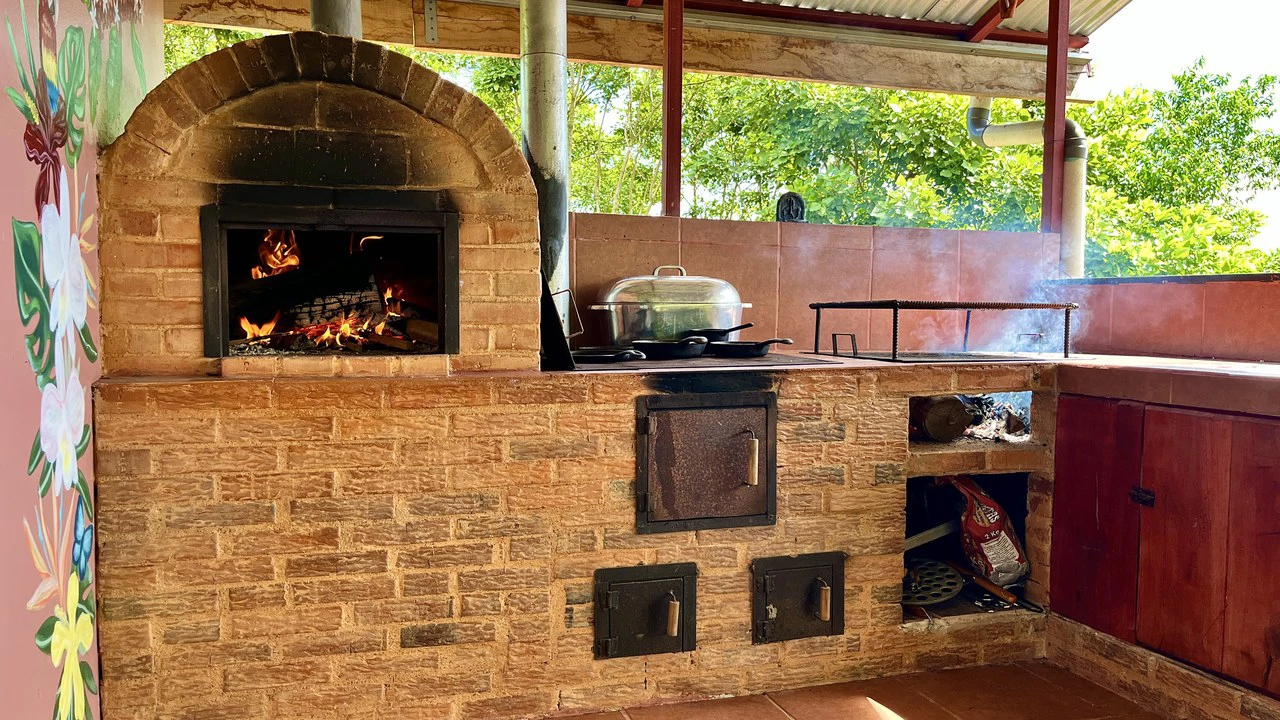 Mountain and Countryside House For Sale in Daniel Flores - Gallery image 9