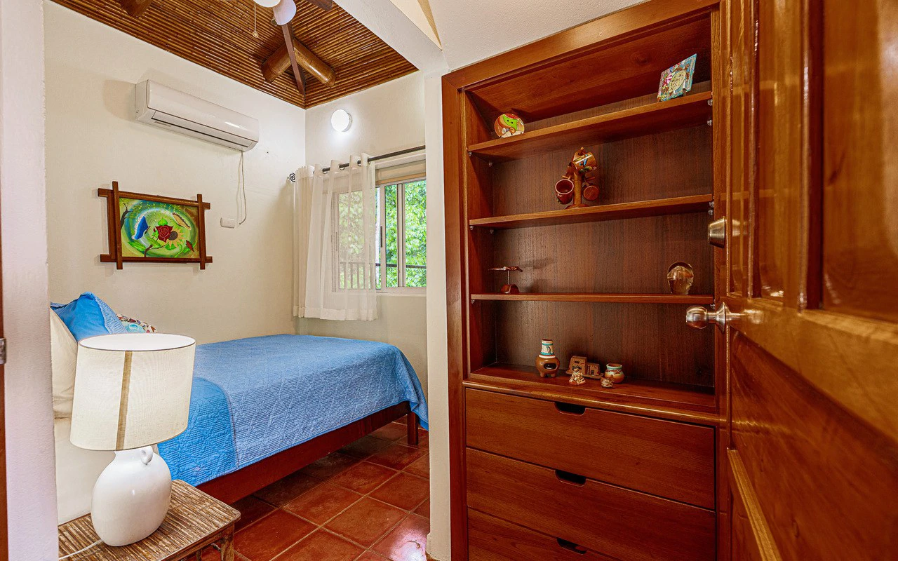 Whale's Tail Ocean View Estate with Extra Lot in Between Uvita and Dominical - Gallery image 49