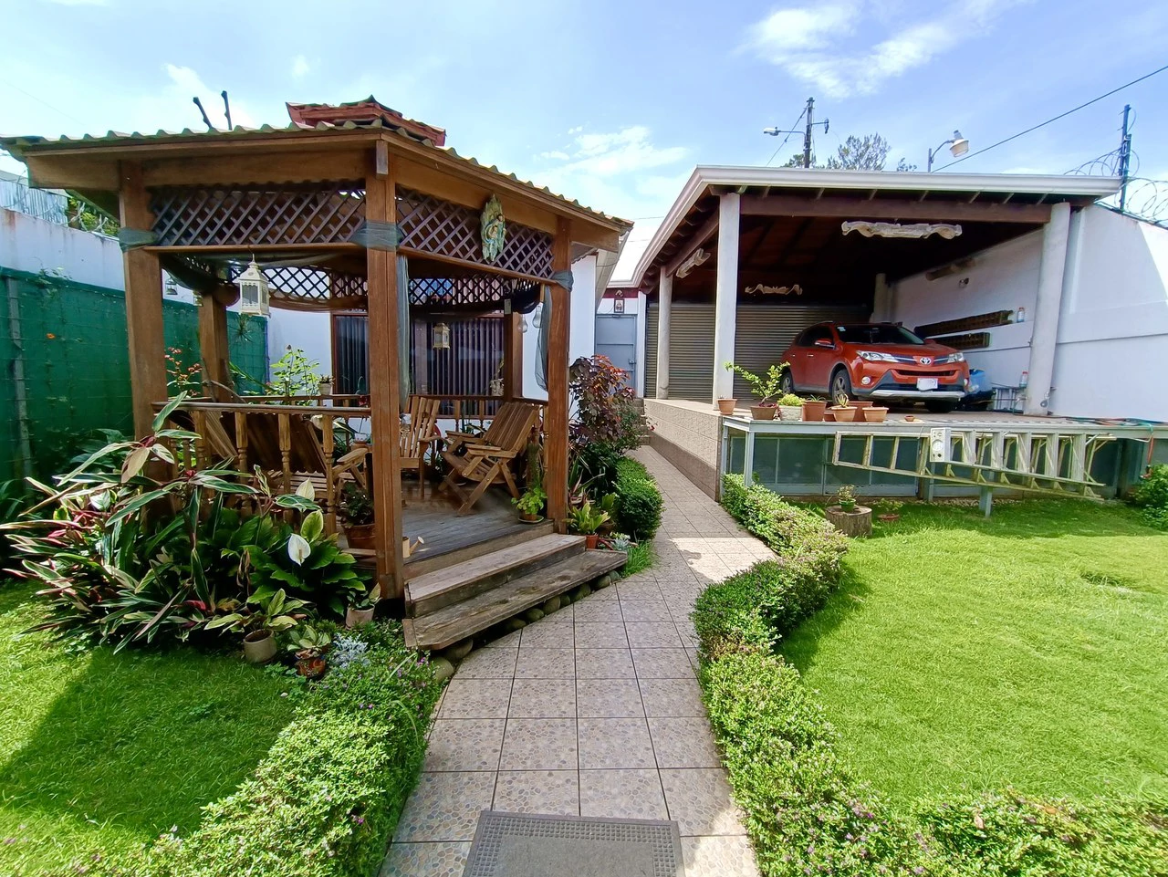 Beautiful one story house in San Luis, Santo Domingo, Costa Rica - Gallery image 2