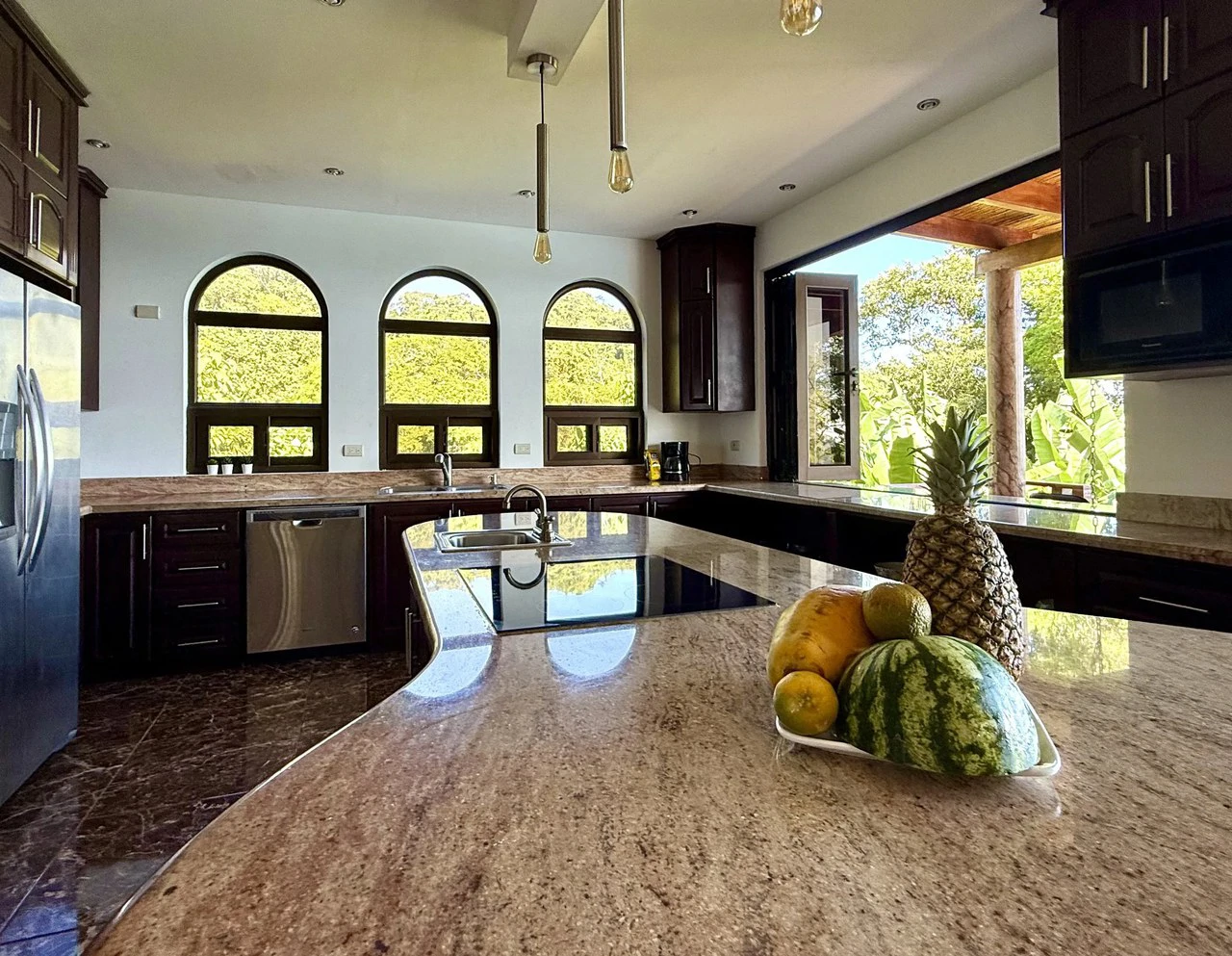 Casa Miramar: $1,000,000 Million Buys you your very own Private Mountain Paradise with Ocean View ! - Gallery image 11