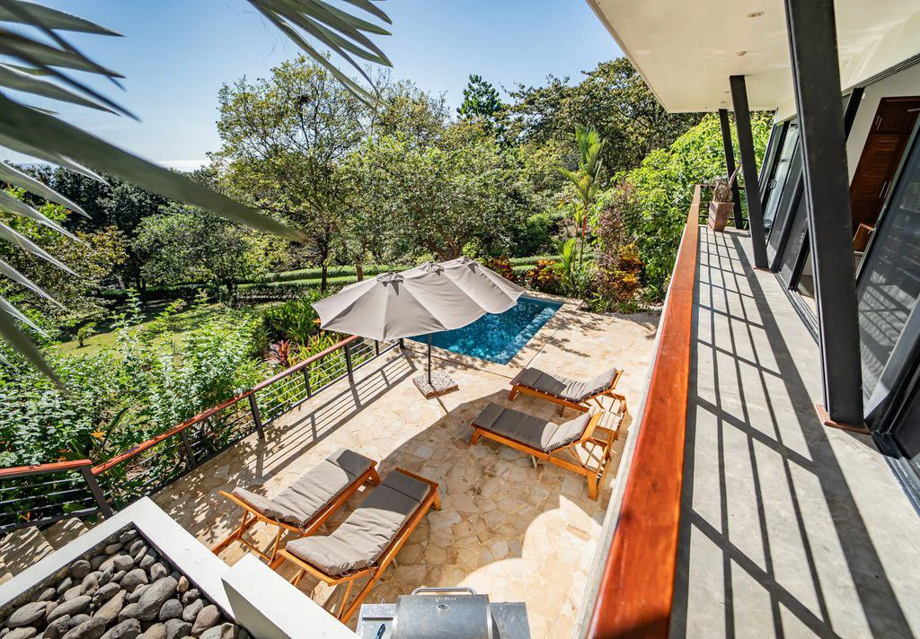 Casa Que Pasa: Exquisite Contemporary Hillside Home in a 1.6-acre Property Overlooking The Pacific Ocean - Enjoy Coastal Living in a Prime Location - Gallery image 16