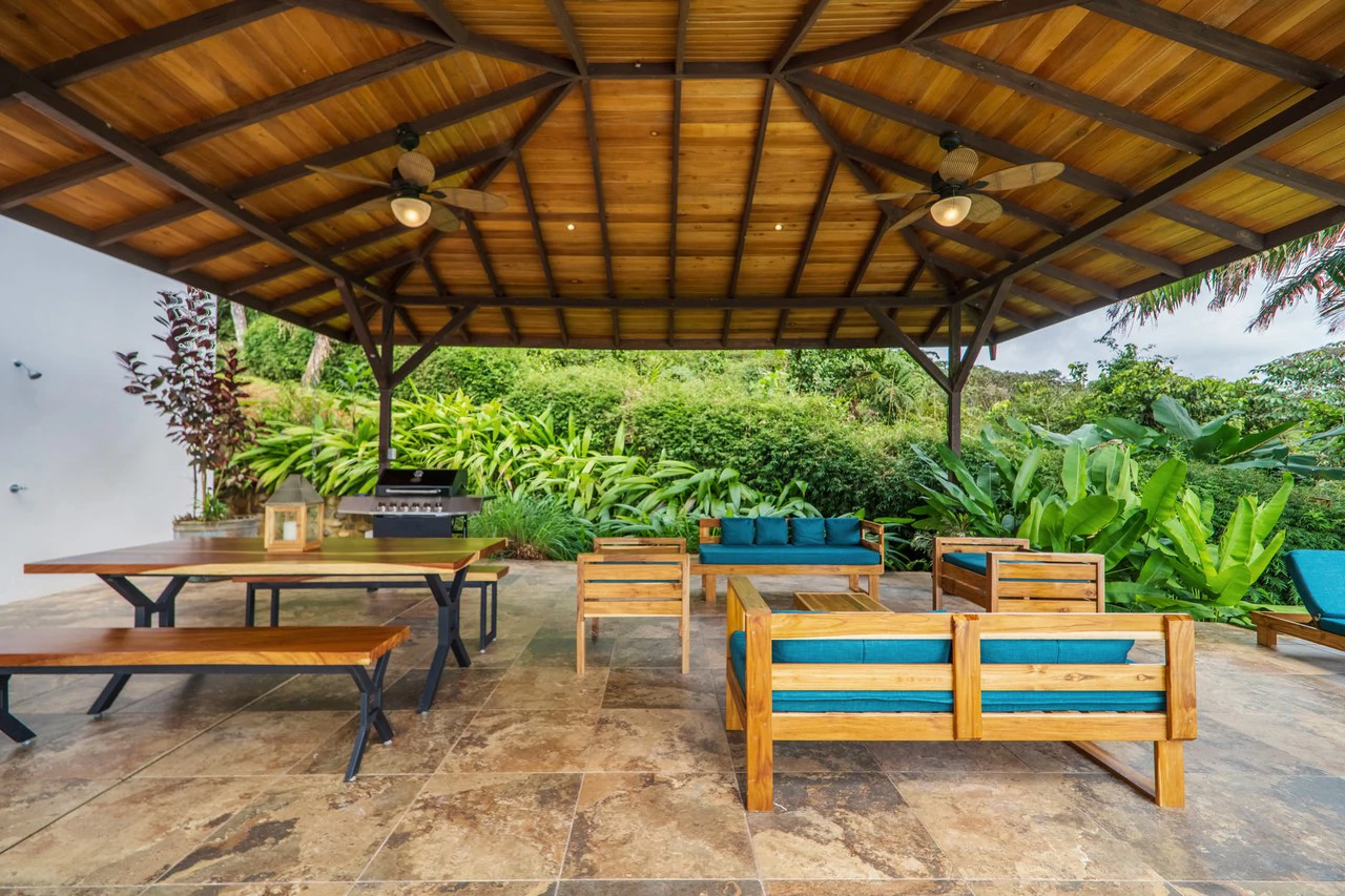 Sunset Ocean View Home on 2.6 Acres Platanillo - Gallery image 6