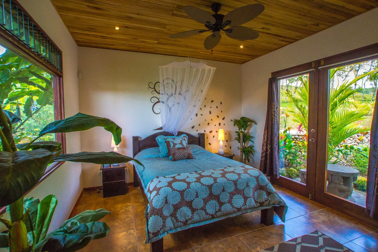 Luxury Vacation Rental Villas for Sale with Amazing Views of Lake Arenal - Gallery image 47