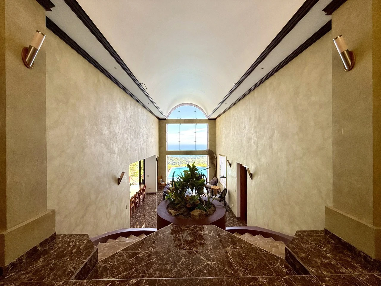 Casa Miramar: $1,000,000 Million Buys you your very own Private Mountain Paradise with Ocean View ! - Gallery image 10