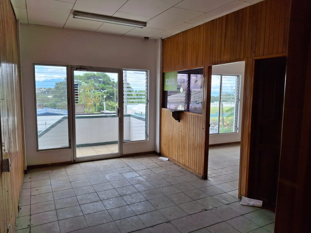 Warehouse For Sale in Grecia - Gallery image 11