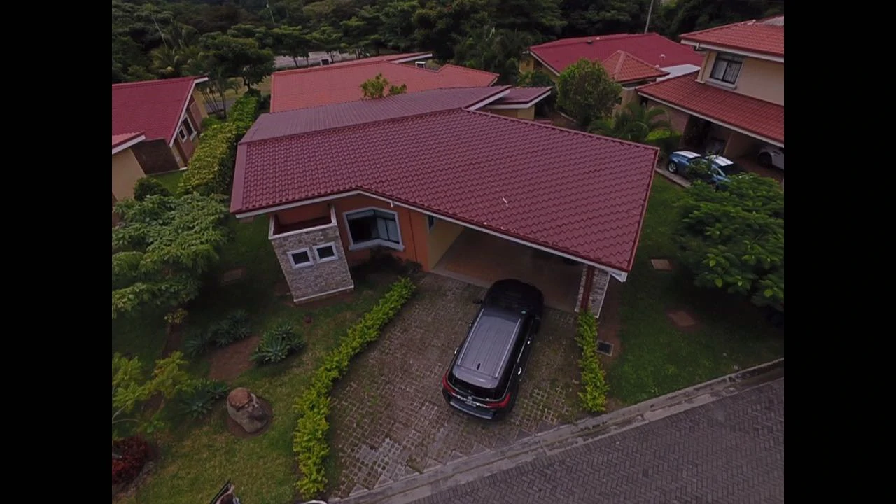 House For Sale in Piedades