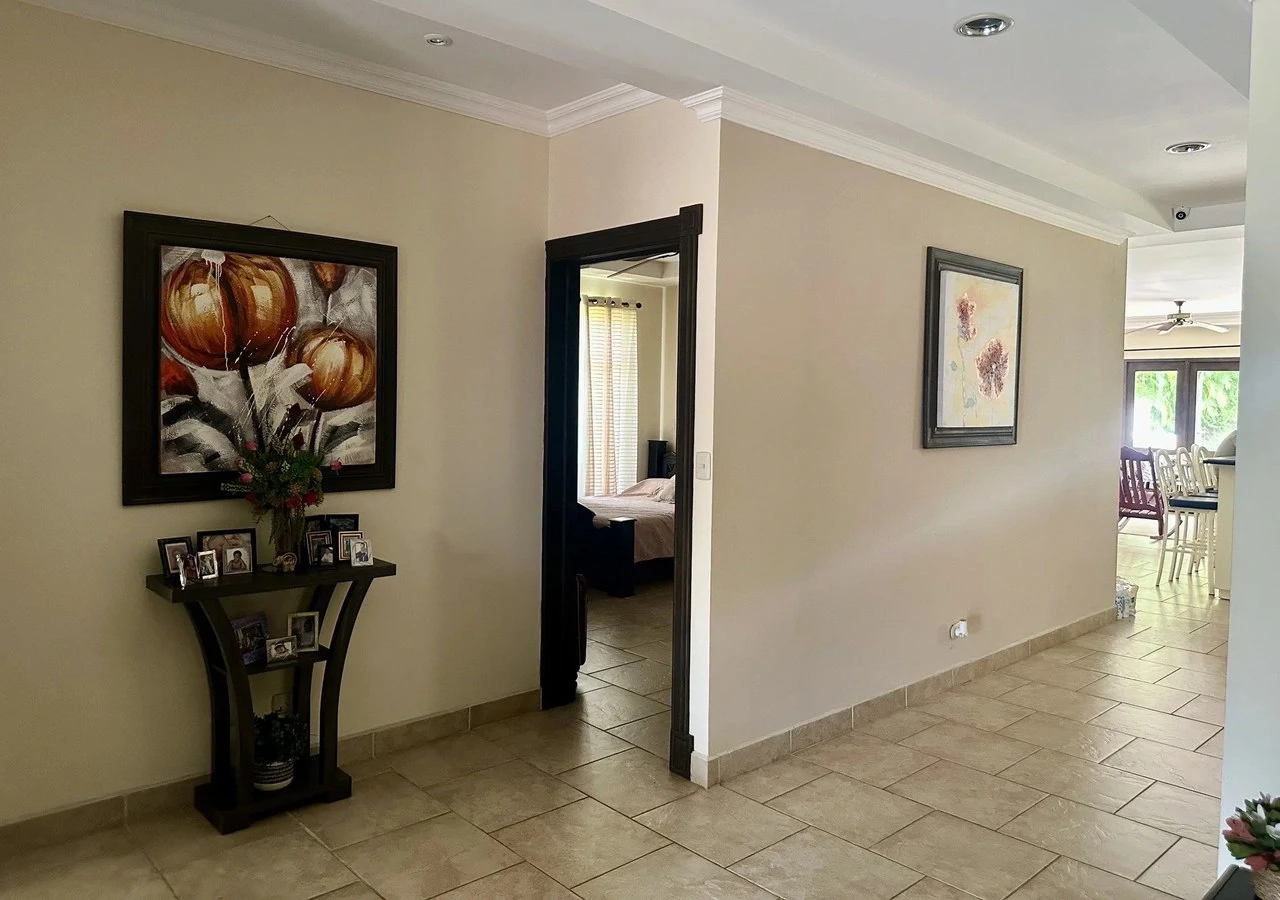 Villa 447: $649,000 USD Luxury NICOYA BAY HOME for sale on the Golf Course!  Privacy, Tropical gardens, Fully Furnished, Beautiful views, Strong concrete block construction, High ceilings....... - Gallery image 7