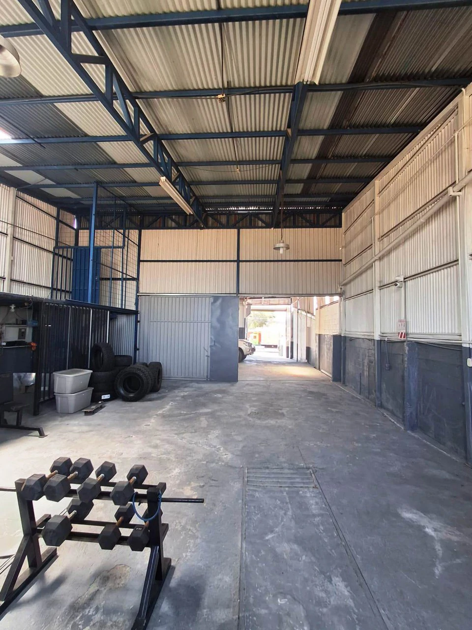 Bodega in Grecia: 400 m2 Warehouse for Sale! - Gallery image 4