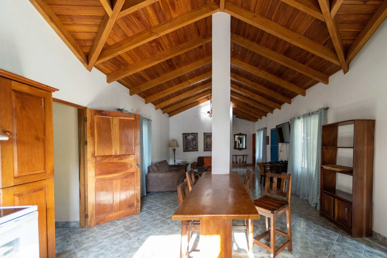Casa Danny 2BR/2BA Home in the Center of Samara - Gallery image 13