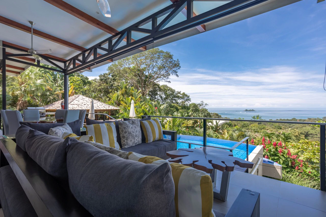 Luxury Villa with Guest House and Ocean Views of Costa Ballena - Gallery image 39