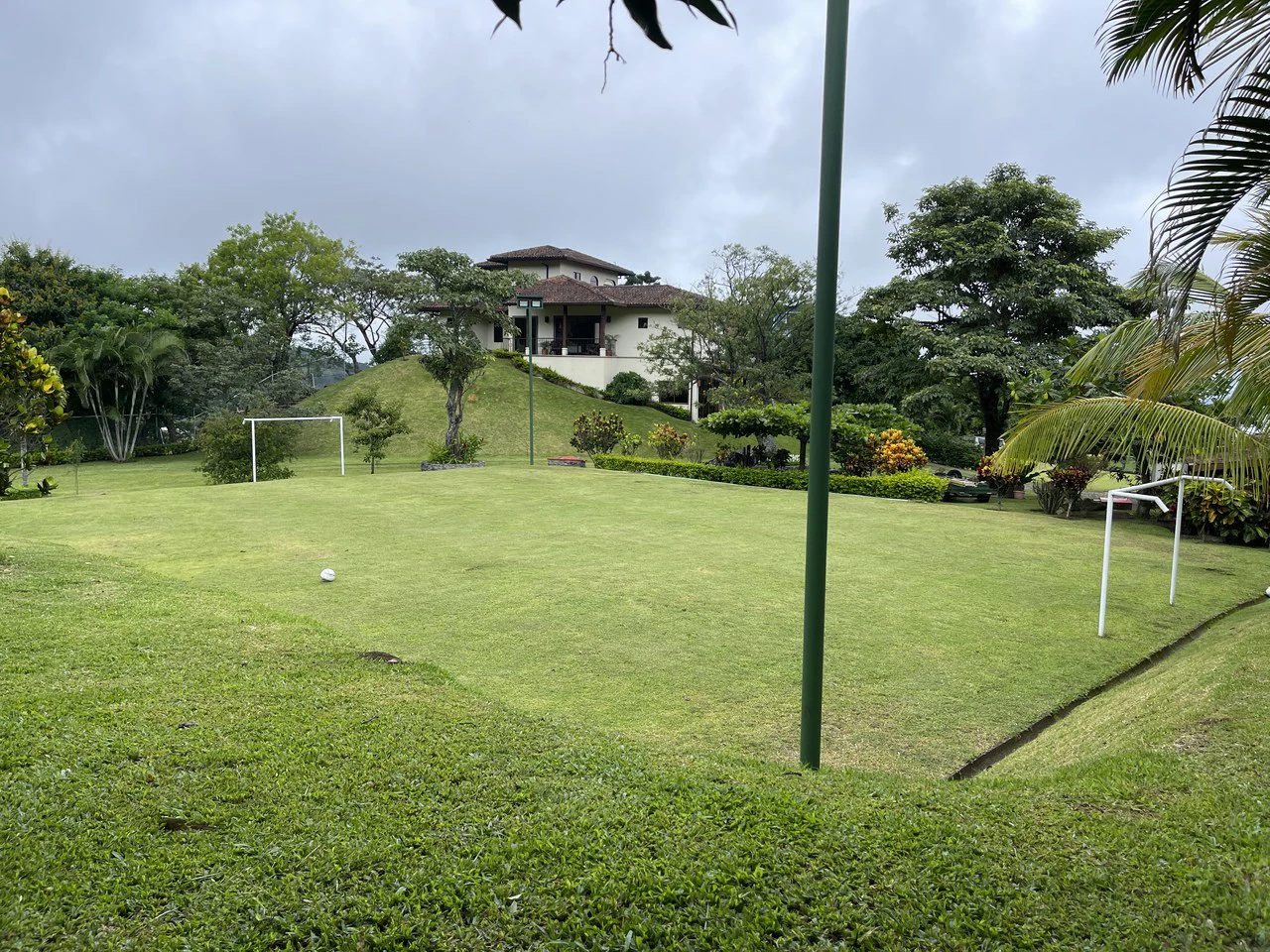 Main house plus 7 rental cabins — a proven income-generating property. - Gallery image 28
