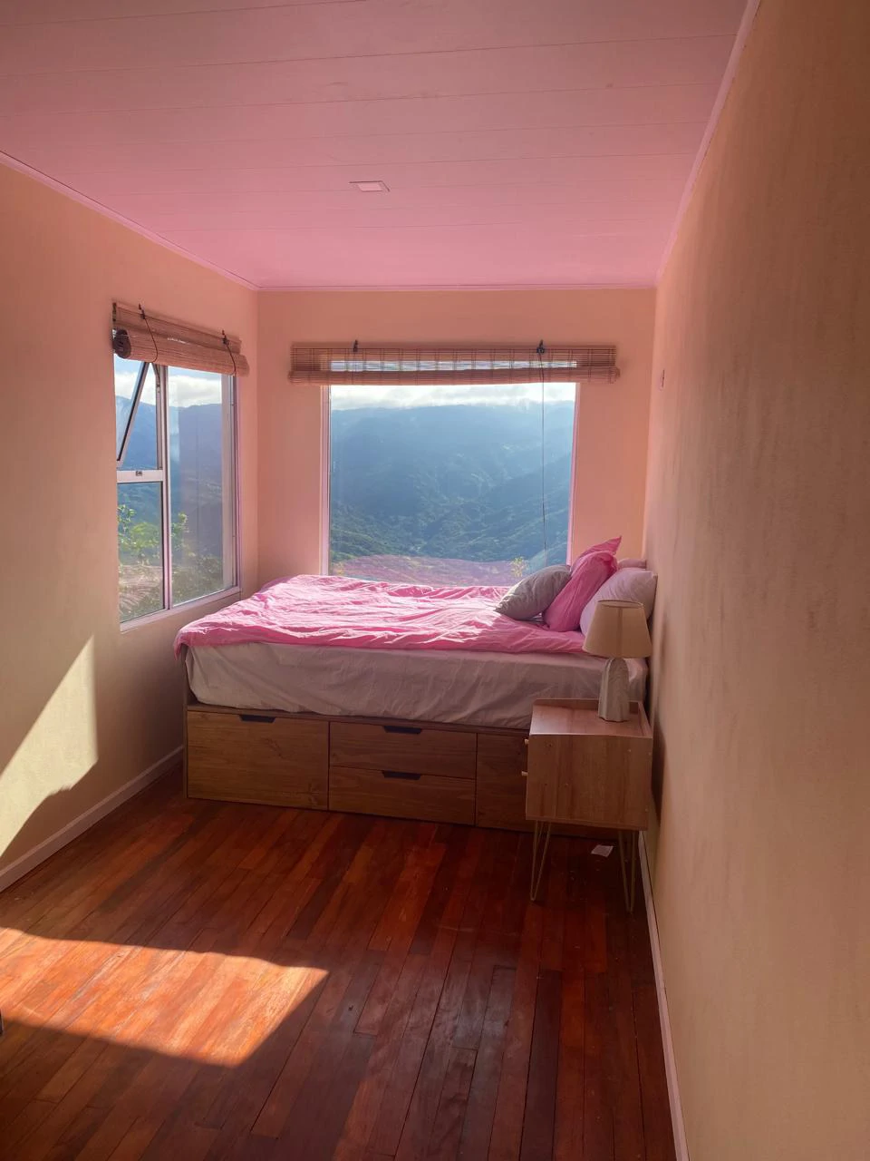 Ecofriendly container home, top views of La Lindora Monteverde LN0525: Elevated Eco-Luxury: Off-Grid Container Home with Panoramic Forest Views in Monteverde, La Lindora. - Gallery image 5