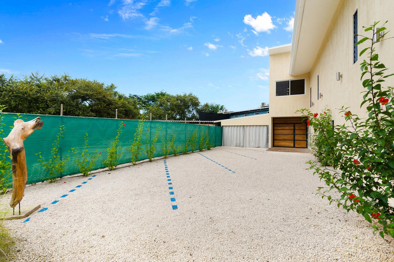 Pierre & Colors: | Prime Corner Lot | Turnkey Income Property - Gallery image 34