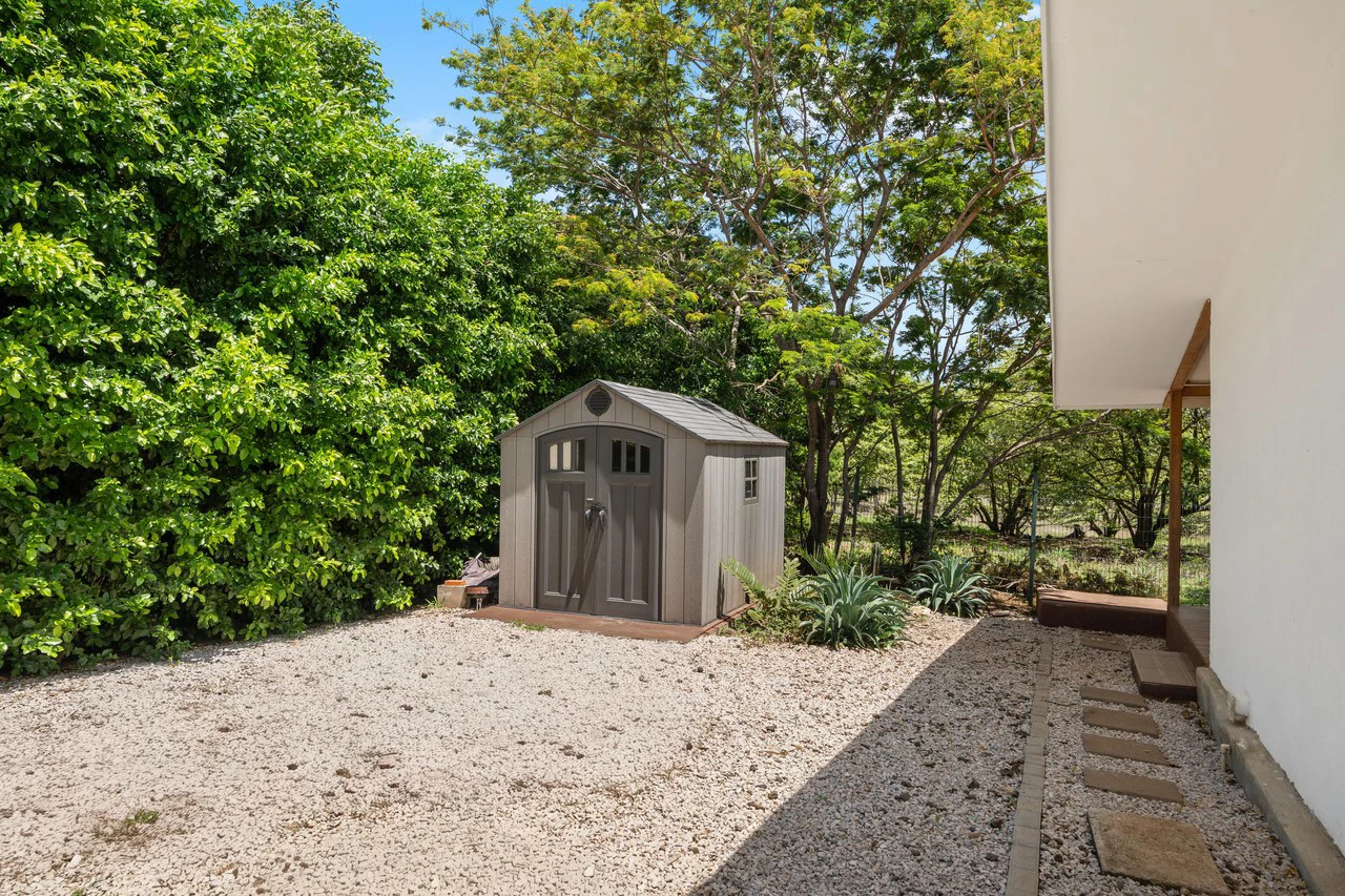 Multi-Home Property: Versatile Estate Near Playa Avellanas - Gallery image 32