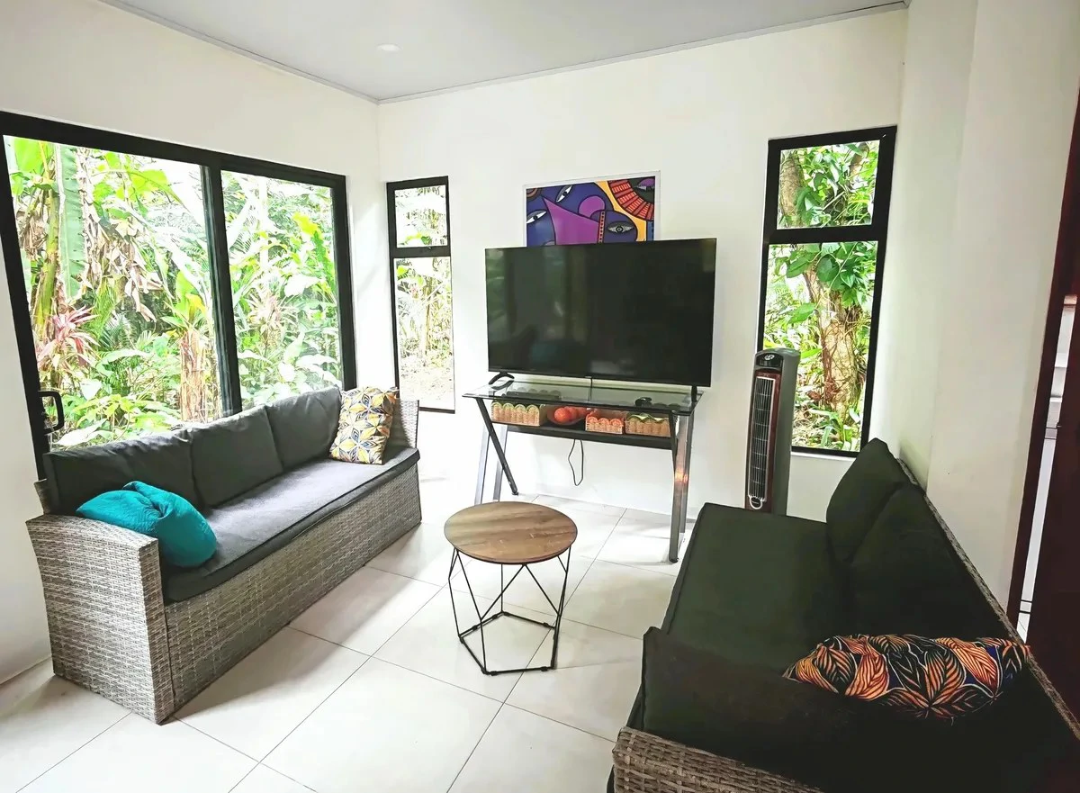ID 993: 2 Bd/1.5 Ba - Jungle View Home for Sale in Puerto Viejo Costa Rica - Gallery image 4
