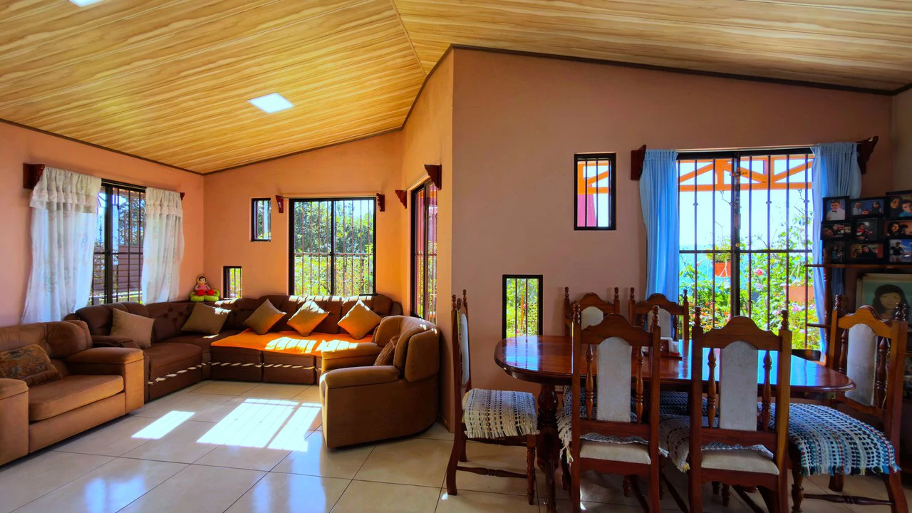 Mountain House For Sale in Division de Páramo - Gallery image 14