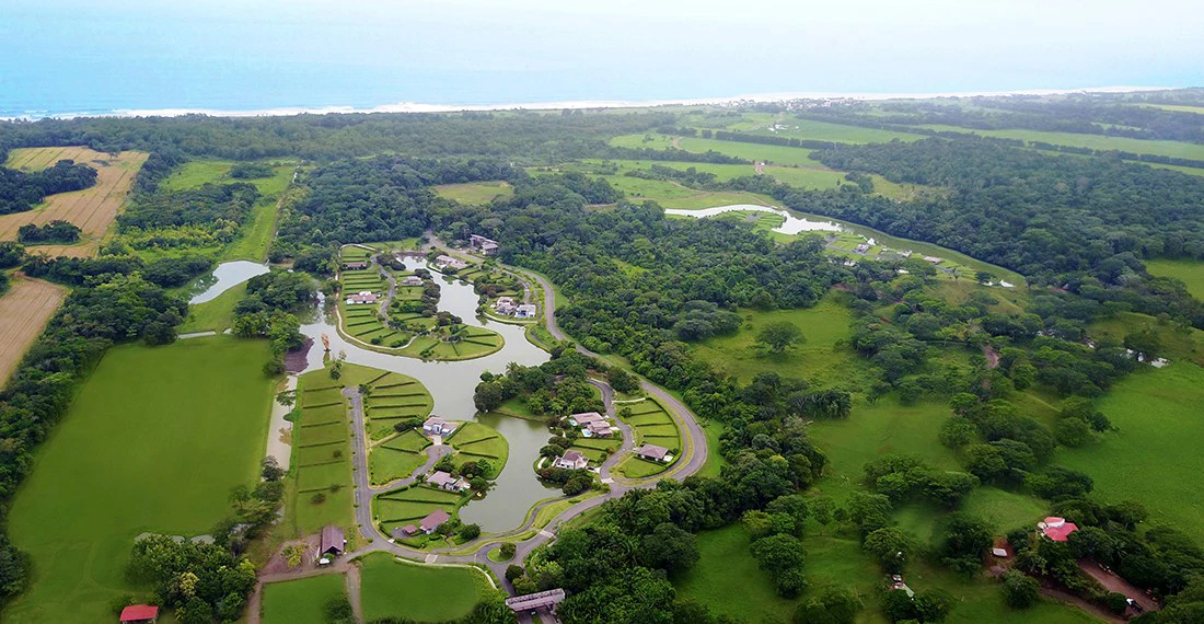 Countryside, Lakefront and Near the Coast Home Construction Site For Sale in Playa Hermosa - Gallery image 2