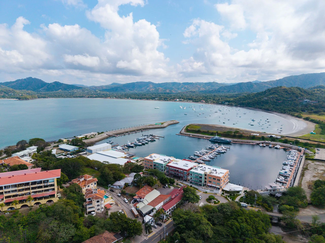 Tres Vistas Marina Real: Stunning 3BR Penthouse with Ocean & Marina Views - Gallery image 33