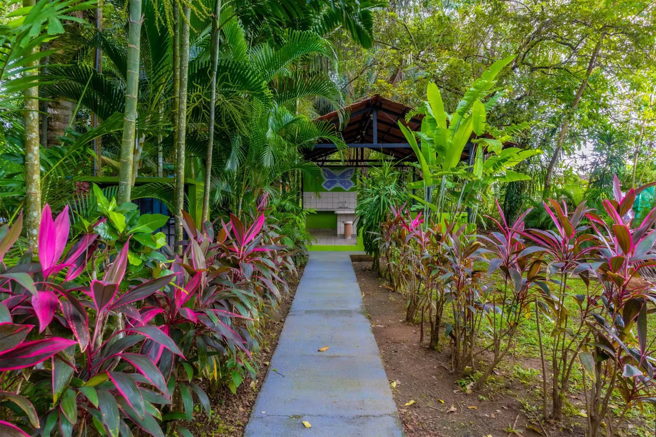 Beautiful Home with Private Pool: Boutique style community in Bejuco, walking distance to the beach! - photo 15