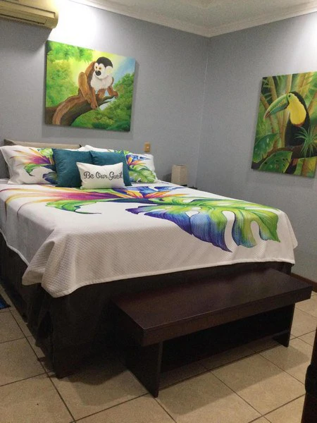 Amazing Casa Solara in Bejuco!: Huge home with pool on oversized lot close to the beach! - Gallery image 24
