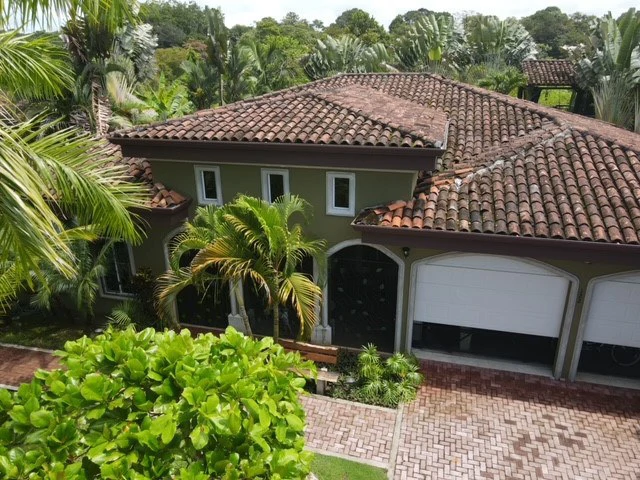 Incredible Casa Verde: Walk to the Beach in Bejuco! - Gallery image 4