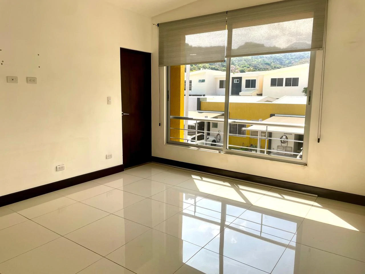 Mountain view house for sale 3 bedrooms Santa Ana Costa Rica - Gallery image 9