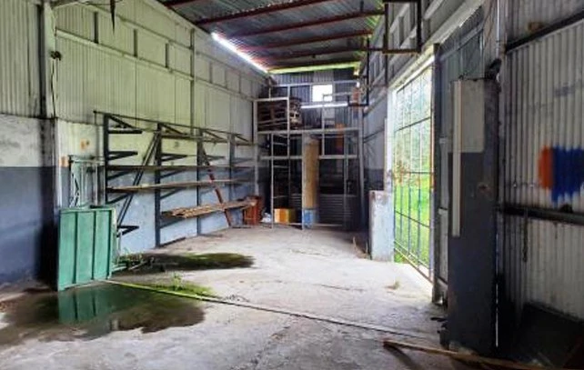 FIRE SALE! Commercial or Warehouse (Bodega) - Gallery image 8