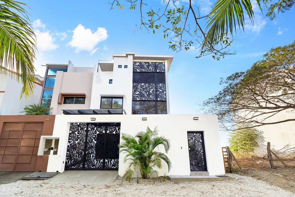 Villa Ballena: Sleek and Modern Beach House in Costa Rica - Gallery image 60