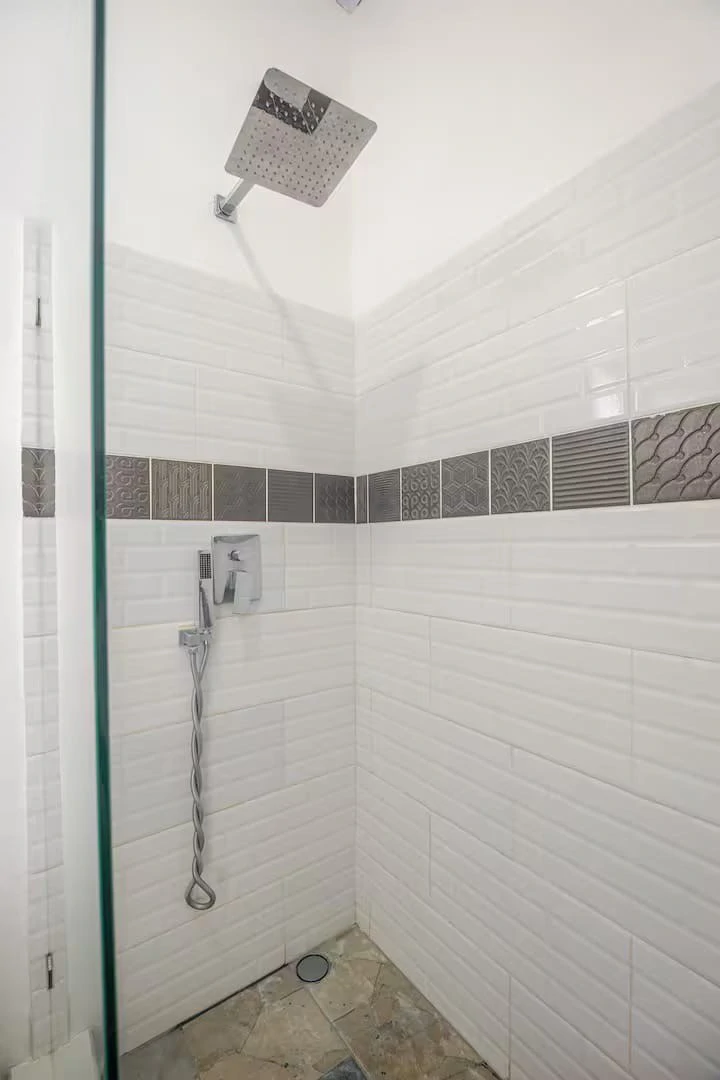 Butterfly Wings House 3 Bed 2 Bath Walking Distance To Town - Gallery image 28