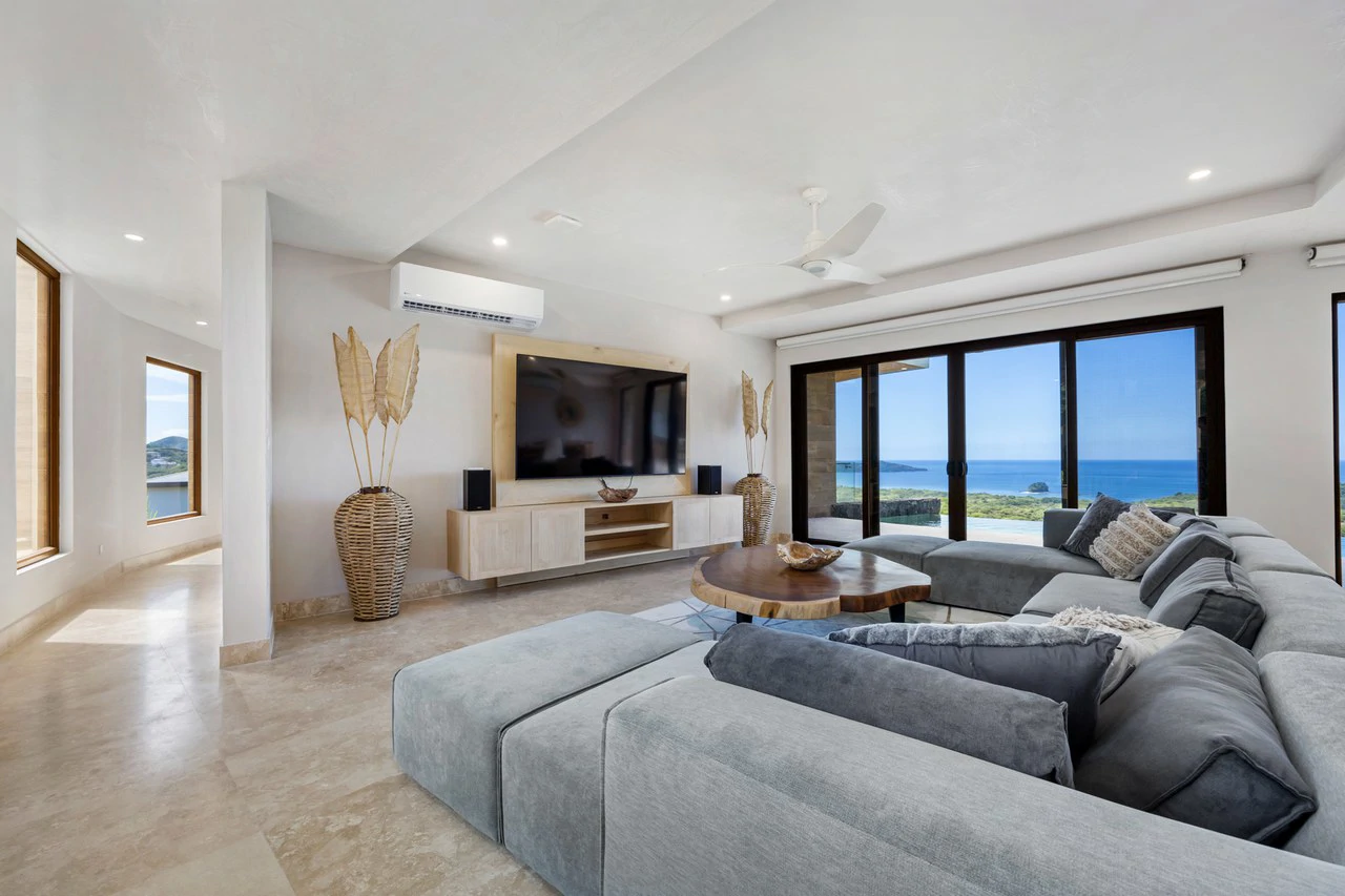 Casa Manta Ray: Indulge in Luxury with Stunning Flamingo Beach Views! - Gallery image 5