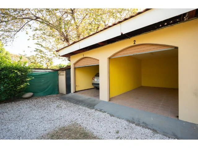 Luxury double Condos for Sale in Playa Potrero, 800 mts away from Penca Beach, with a wonderful common swimming pool and jacuzzi in tropical garden - Gallery image 28