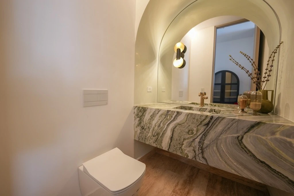 House For Sale in Lindora - Gallery image 9