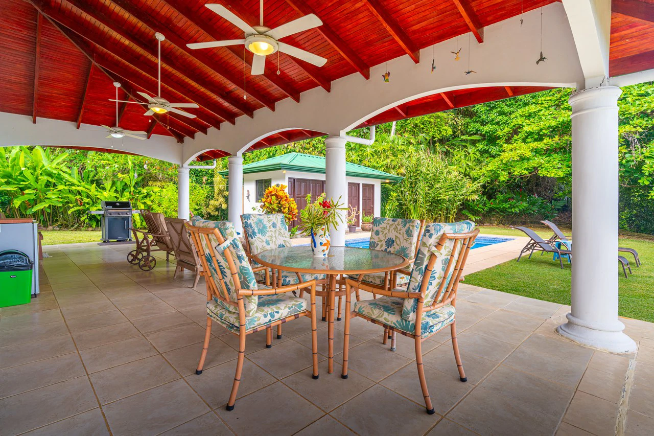 Casa Mono Titi: Front Ridge Ocean View  – Tres Rios, Costa Rica - Gallery image 13