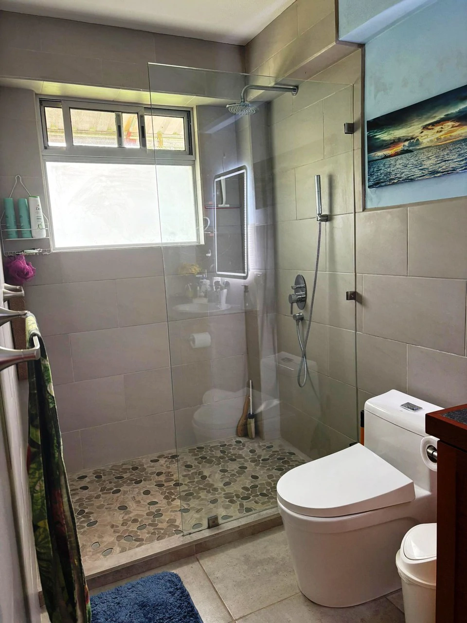 Lakeview Serenity Estate - Two Family Home: Stunning Lakeview Two-Family Home on 3,600 m² – Privacy, Nature & Income Potential - Gallery image 13