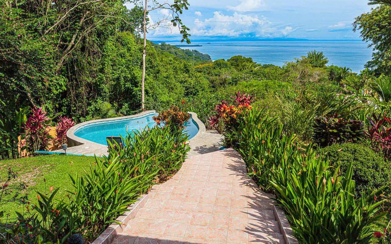 Whale's Tail Ocean View Estate with Extra Lot in Between Uvita and Dominical - Gallery image 88