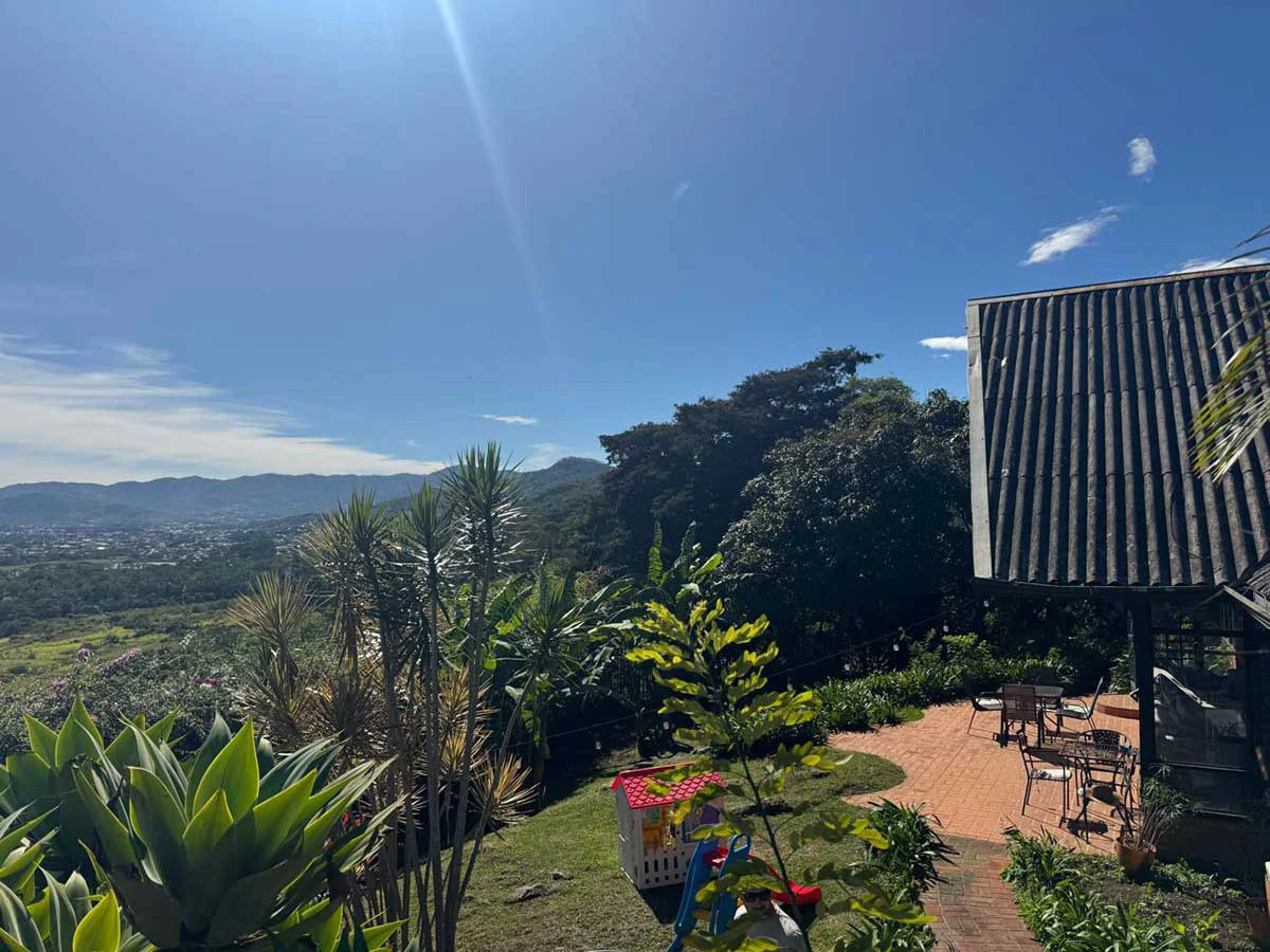 ID 3084:: 5 Bedroom Panoramic View. Home with Pool and Guest Apartment for Sale in Escazu - Gallery image 9