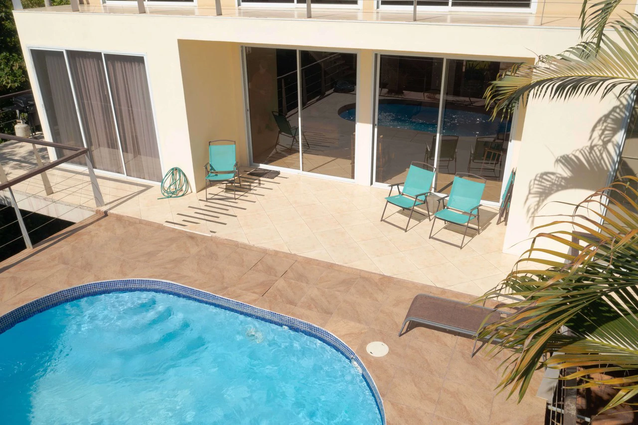 Casa Fox Las Palmas: Mountain House For Sale in Quepos - Gallery image 25