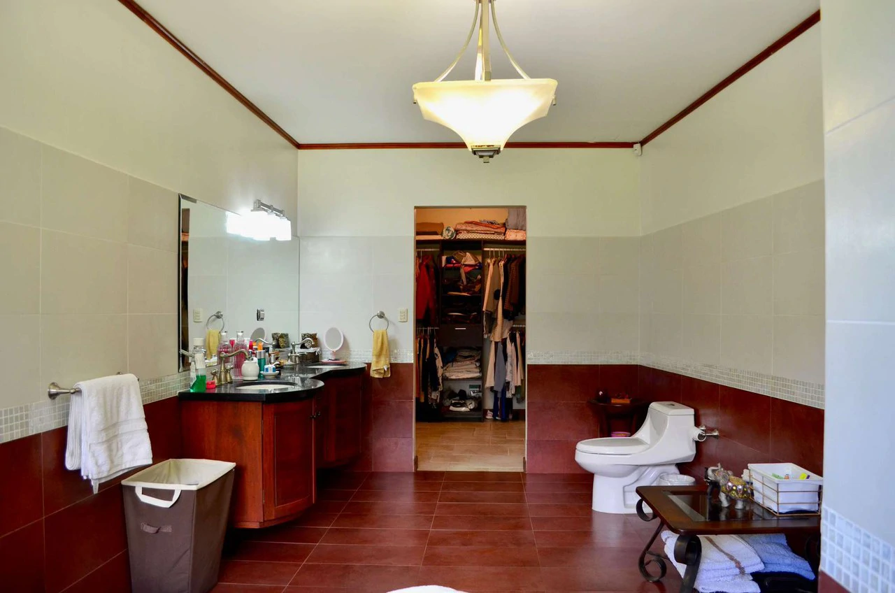 HOUSE IN TIROL HEREDIA: Leave surrounded by nature and peace - Gallery image 34