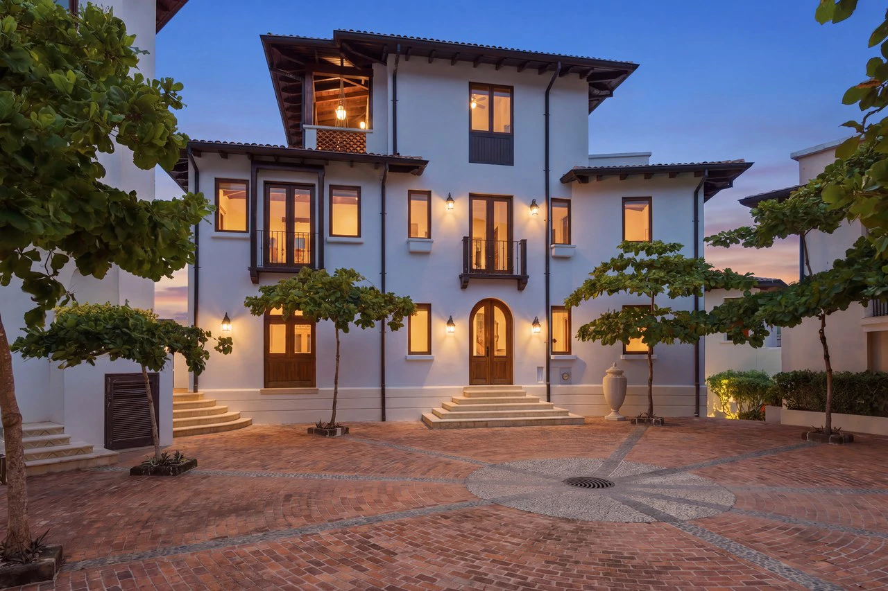 7 Calle La Ronda: Elegant 3-Story Ocean View Hillside Home in Las Catalinas