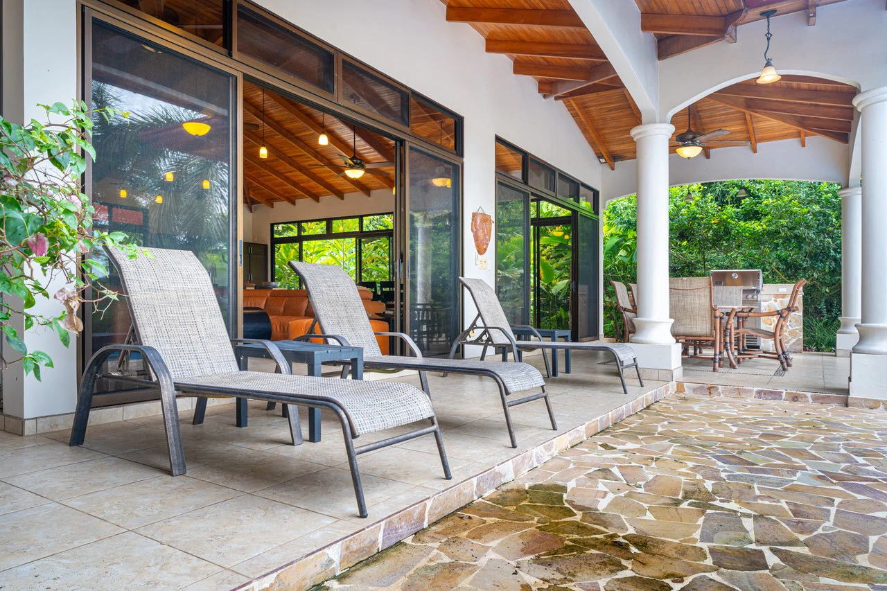 Ocean Mountain View with Privacy! Casa Carpe Diem: Mountain House For Sale in Ojochal - Gallery image 19