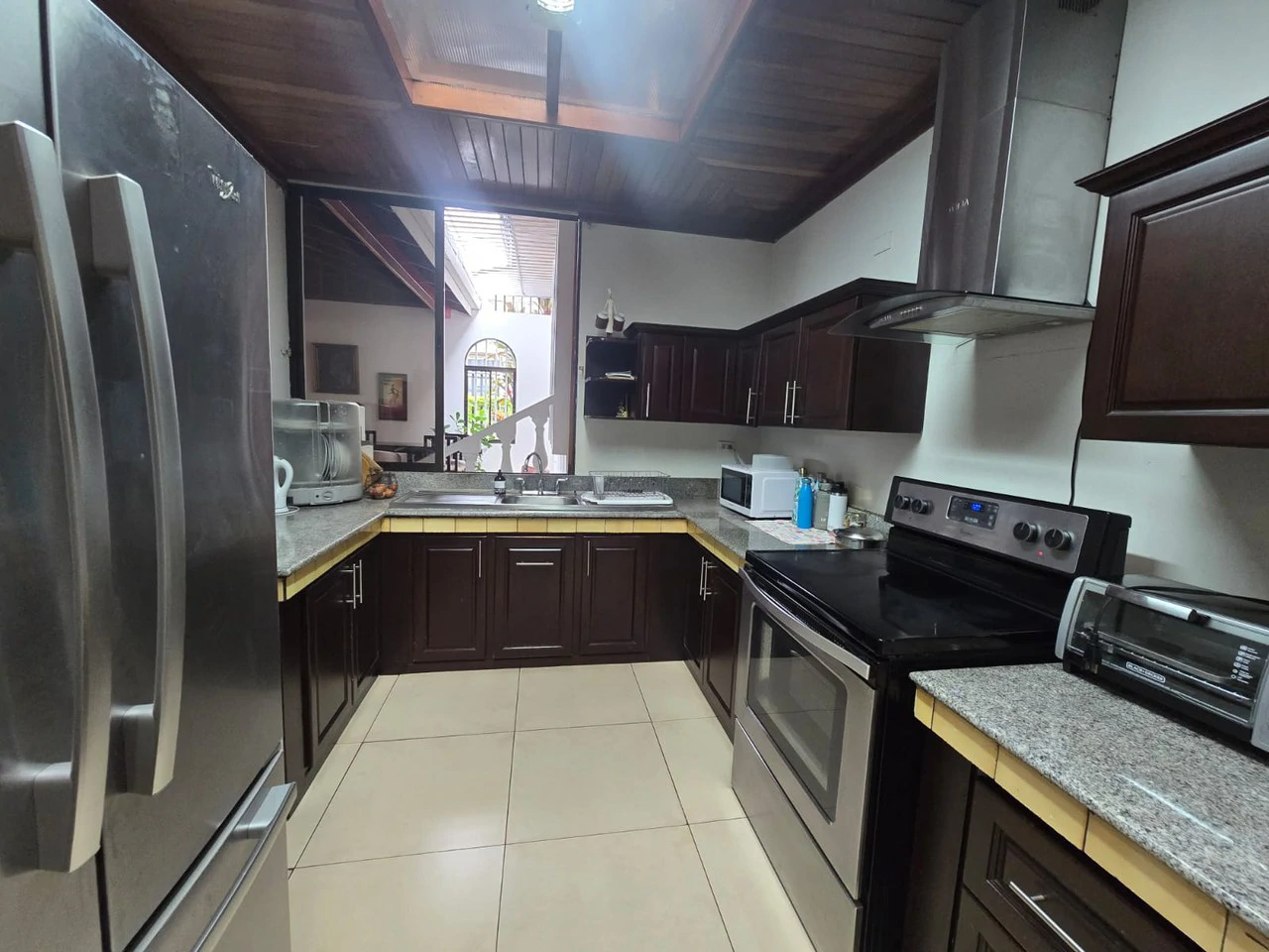 House For Sale in Barva - Gallery image 4
