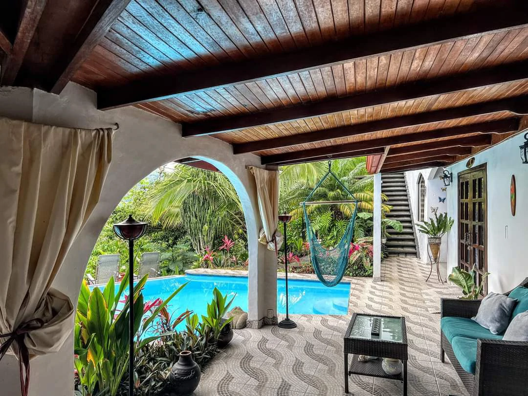Hospitality At Its Finest: Turnkey Luxury Retreat: Lakeside Boutique Hotel & Eco-Sanctuary - Gallery image 2