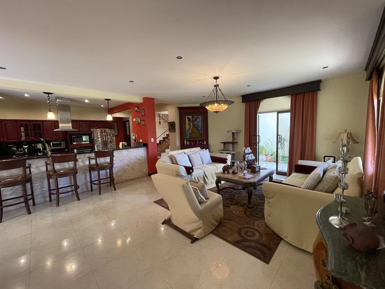 Dona Rosa: House For Sale in Bosques de Doña Rosa - Gallery image 4